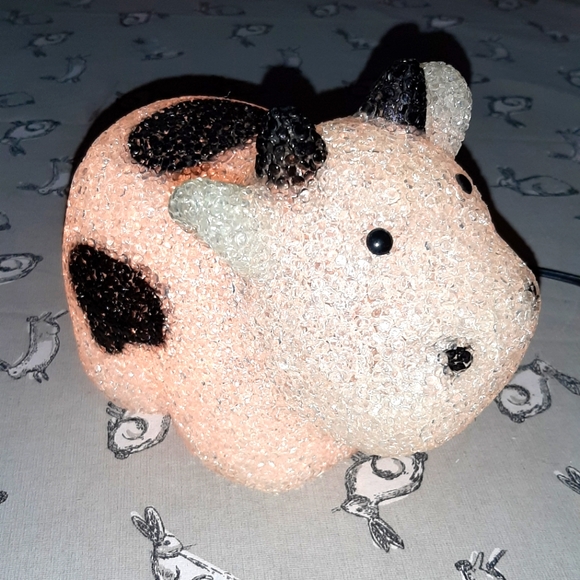 Super Adorable Vinrage Cow Lamp - Picture 13 of 13